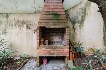Casa à venda com 256m², 4 quartos e 5 vagasChurrasqueira