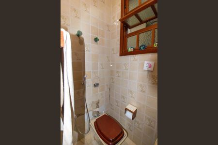 Casa de condomínio à venda com 200m², 3 quartos e sem vaga