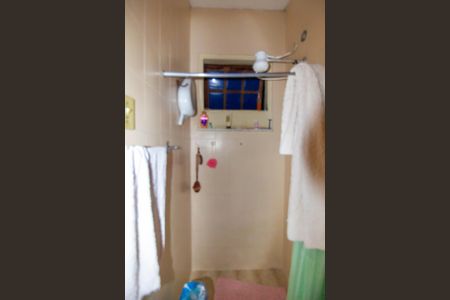 Casa de condomínio à venda com 200m², 3 quartos e sem vaga