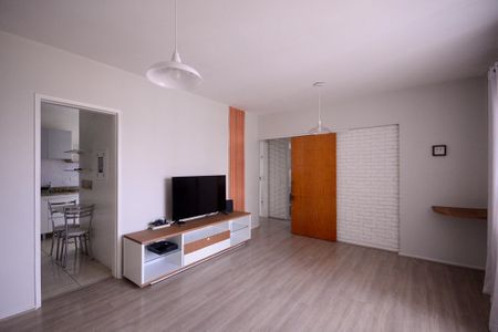 Sala  de apartamento à venda com 2 quartos, 76m² em Vila Brasilio Machado, São Paulo