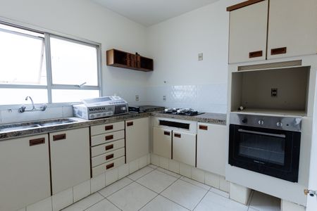 Apartamento para alugar com 155m², 3 quartos e 2 vagas Apartamento para alugar com 155m², 3 quartos e 2 vagasCozinha