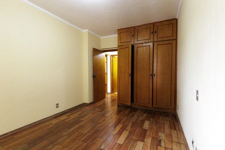 Apartamento para alugar com 155m², 3 quartos e 2 vagas Apartamento para alugar com 155m², 3 quartos e 2 vagasQuarto