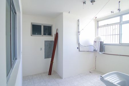 Apartamento para alugar com 155m², 3 quartos e 2 vagasÁrea de Serviço