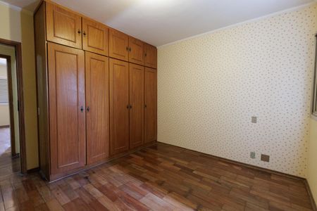 Apartamento para alugar com 155m², 3 quartos e 2 vagas Apartamento para alugar com 155m², 3 quartos e 2 vagasQuarto 2