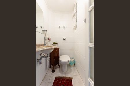 Apartamento à venda com 138m², 3 quartos e 1 vaga Apartamento à venda com 138m², 3 quartos e 1 vagaLavabo