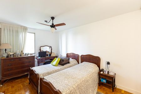 Quarto 1 de apartamento à venda com 3 quartos, 138m² em Itaim Bibi, São Paulo