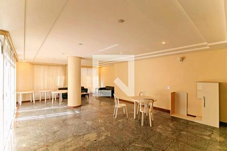 Apartamento à venda com 72m², 3 quartos e 2 vagas Apartamento à venda com 72m², 3 quartos e 2 vagasÁrea comum - Salão de festas