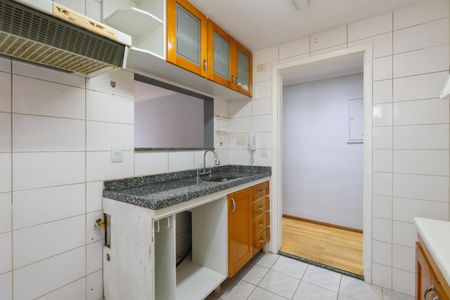Apartamento à venda com 72m², 3 quartos e 2 vagas Apartamento à venda com 72m², 3 quartos e 2 vagasCozinha