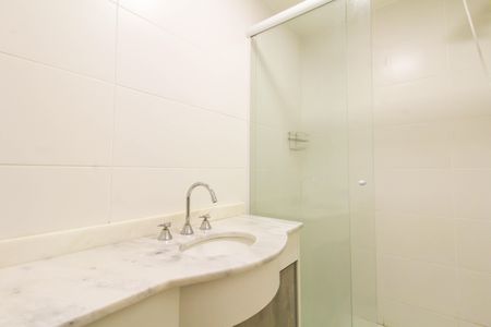 Apartamento à venda com 61m², 2 quartos e 1 vagaBanheiro social