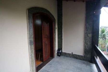 Casa para alugar com 351m², 5 quartos e 3 vagasVaranda  do  Quarto Suíte 2