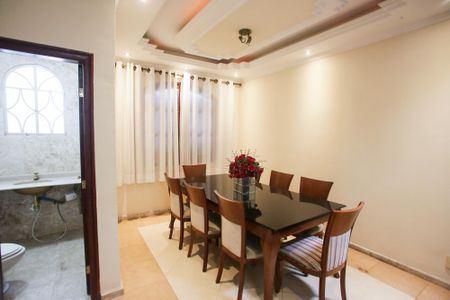 Casa para alugar com 351m², 5 quartos e 3 vagasSala de Jantar