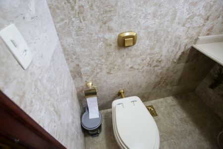 Casa para alugar com 351m², 5 quartos e 3 vagasLavabo