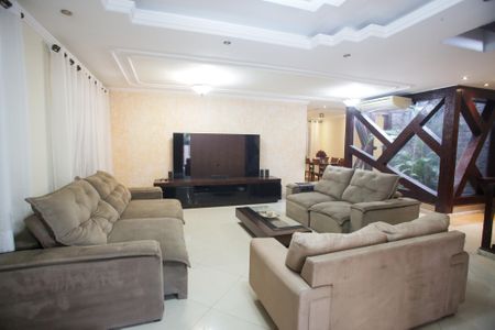 Casa para alugar com 351m², 5 quartos e 3 vagasSala de Estar