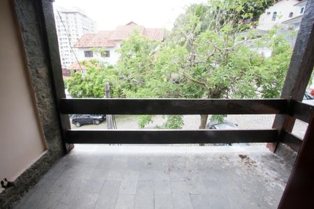Casa para alugar com 351m², 5 quartos e 3 vagasVaranda  do  Quarto Suíte 2