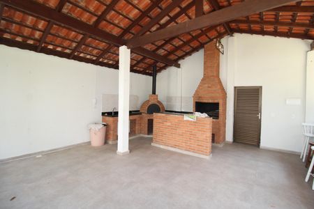 Apartamento para alugar com 82m², 2 quartos e 1 vagaÁrea Comum