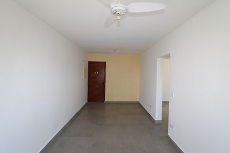 Apartamento para alugar com 82m², 2 quartos e 1 vagaSala
