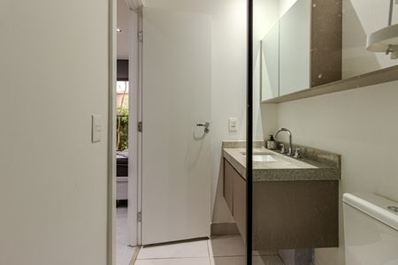 Studio à venda com 26m², 1 quarto e sem vaga Studio à venda com 26m², 1 quarto e sem vagaBanheiro