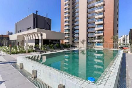 Studio à venda com 26m², 1 quarto e sem vaga Studio à venda com 26m², 1 quarto e sem vagaÁrea comum - Piscina