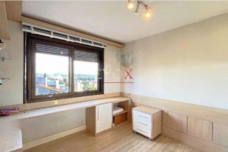Apartamento à venda com 4 quartos, 238m² em Auxiliadora, Porto Alegre