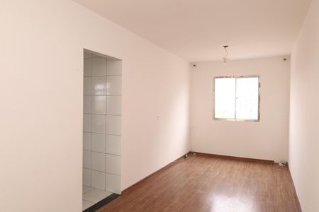 Sala de apartamento à venda com 2 quartos, 58m² em Conjunto Residencial José Bonifácio, São Paulo