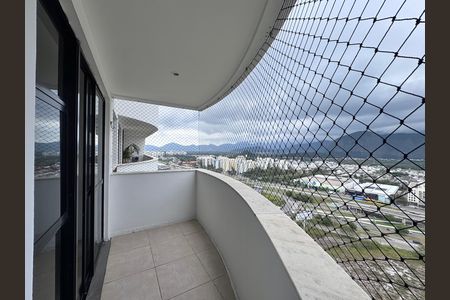 Apartamento para alugar com 92m², 3 quartos e 2 vagas Apartamento para alugar com 92m², 3 quartos e 2 vagasVaranda