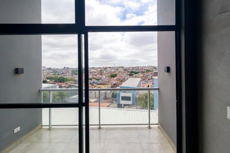 Sala - Varanda de casa para alugar com 1 quarto, 37m² em Parque Maria Helena, São Paulo