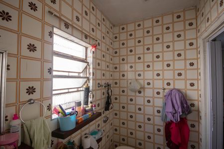 Casa à venda com 165m², 3 quartos e 1 vagaBanheiro