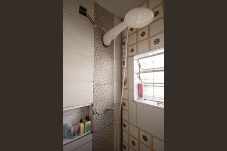 Casa à venda com 165m², 3 quartos e 1 vagaBanheiro