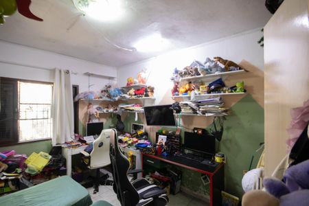 Casa à venda com 165m², 3 quartos e 1 vagaQuarto 1