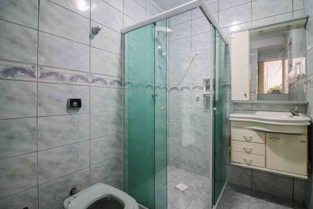 Casa à venda com 281m², 7 quartos e 5 vagas Casa à venda com 281m², 7 quartos e 5 vagasQuarto 3 - Suíte