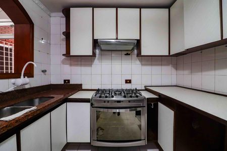 Casa à venda com 281m², 7 quartos e 5 vagas Casa à venda com 281m², 7 quartos e 5 vagasCozinha