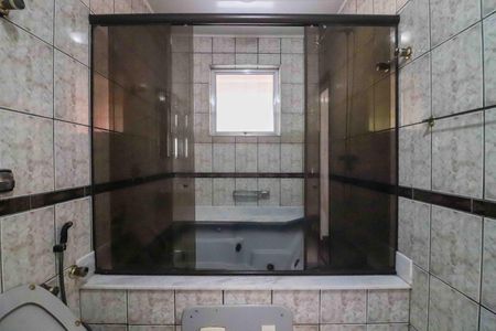 Casa à venda com 281m², 7 quartos e 5 vagas Casa à venda com 281m², 7 quartos e 5 vagasQuarto 5 - Suíte