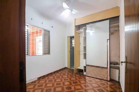 Casa à venda com 281m², 7 quartos e 5 vagas Casa à venda com 281m², 7 quartos e 5 vagasQuarto 4 - Suíte