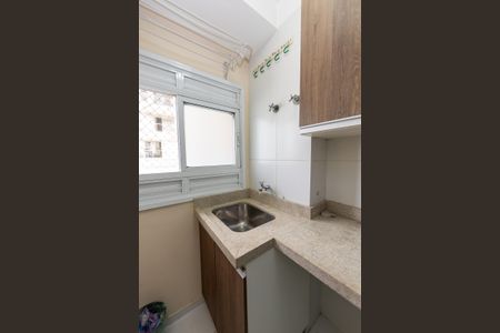 Apartamento para alugar com 70m², 2 quartos e 1 vagaÁrea de Serviço