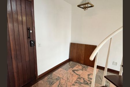 Apartamento à venda com 80m², 1 quarto e 1 vaga Apartamento à venda com 80m², 1 quarto e 1 vagaSala