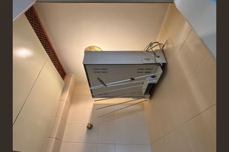 Apartamento à venda com 80m², 1 quarto e 1 vaga Apartamento à venda com 80m², 1 quarto e 1 vagaLavabo