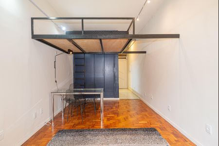 Quarto de kitnet/studio para alugar com 1 quarto, 40m² em Centro, São Paulo