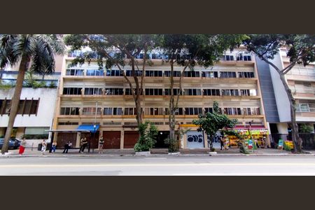 Studio à venda com 40m², 1 quarto e sem vagaFachada