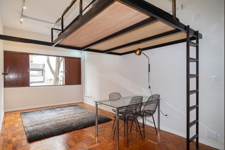 Quarto de kitnet/studio para alugar com 1 quarto, 40m² em Centro, São Paulo