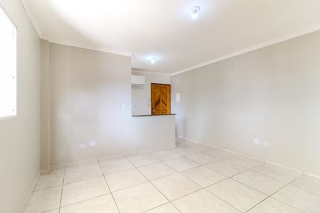 Sala de apartamento para alugar com 2 quartos, 75m² em Vila Lourdes, São Paulo