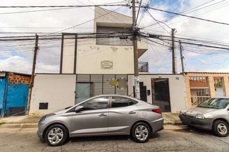 Apartamento para alugar com 75m², 2 quartos e sem vaga Apartamento para alugar com 75m², 2 quartos e sem vagaFachada