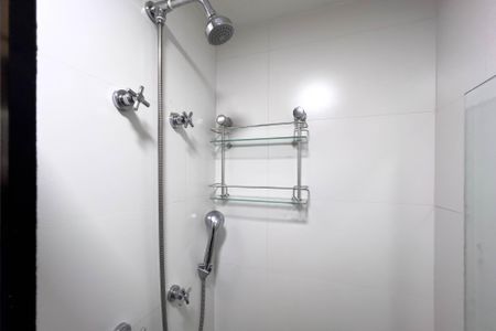 Studio para alugar com 24m², 1 quarto e sem vaga Studio para alugar com 24m², 1 quarto e sem vagaBanheiro Social