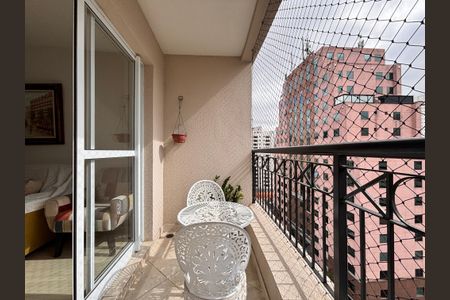Apartamento à venda com 60m², 2 quartos e 1 vagaVaranda