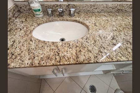 Apartamento à venda com 60m², 2 quartos e 1 vagaBanheiro