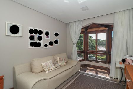 Casa à venda com 400m², 4 quartos e 4 vagasSala de TV