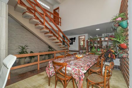 Casa à venda com 400m², 4 quartos e 4 vagasSala de Jantar