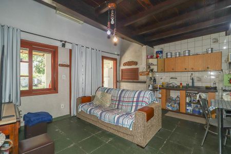 Casa à venda com 400m², 4 quartos e 4 vagasCasa 2  - Sala / Cozinha