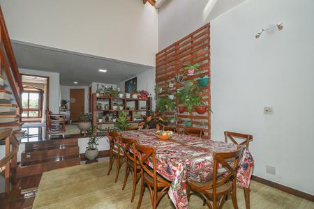 Casa à venda com 400m², 4 quartos e 4 vagasSala de Jantar