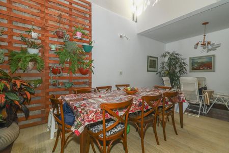 Casa à venda com 400m², 4 quartos e 4 vagasSala de Jantar