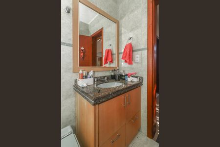 Casa à venda com 400m², 4 quartos e 4 vagasBanheiro Social